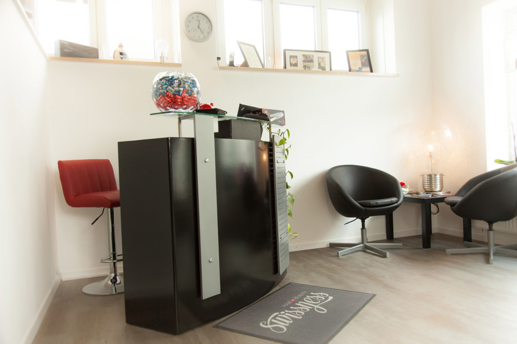 Friseur Augsburg-Haunstetten Swissness Hair + Beauty Salon