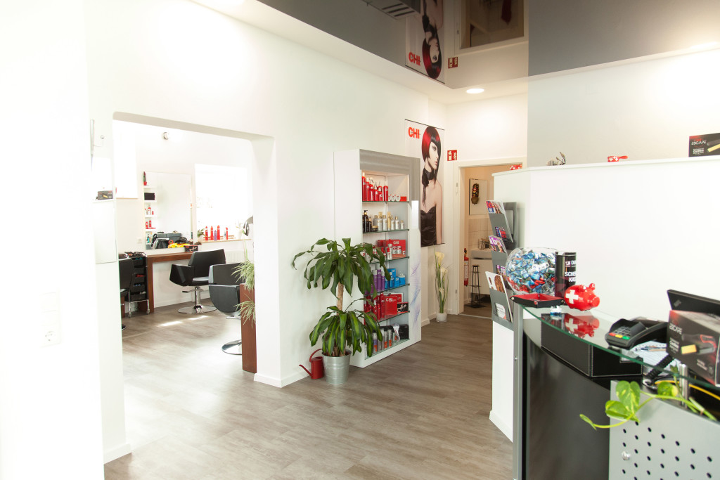Innenbereich im Friseursalon Swissness Augsburg